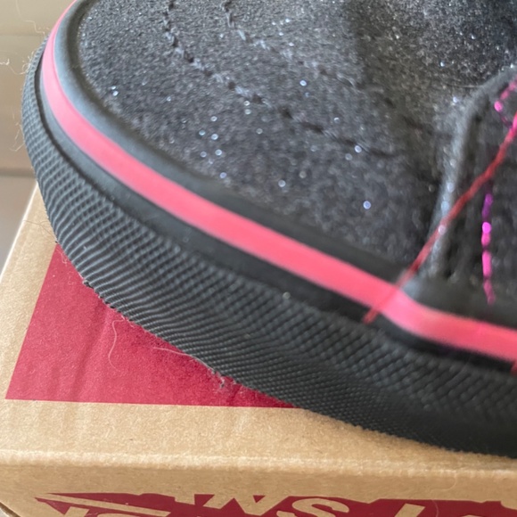 Vans Girls Glitter Unicorn High Top Sneaker - Picture 6 of 8